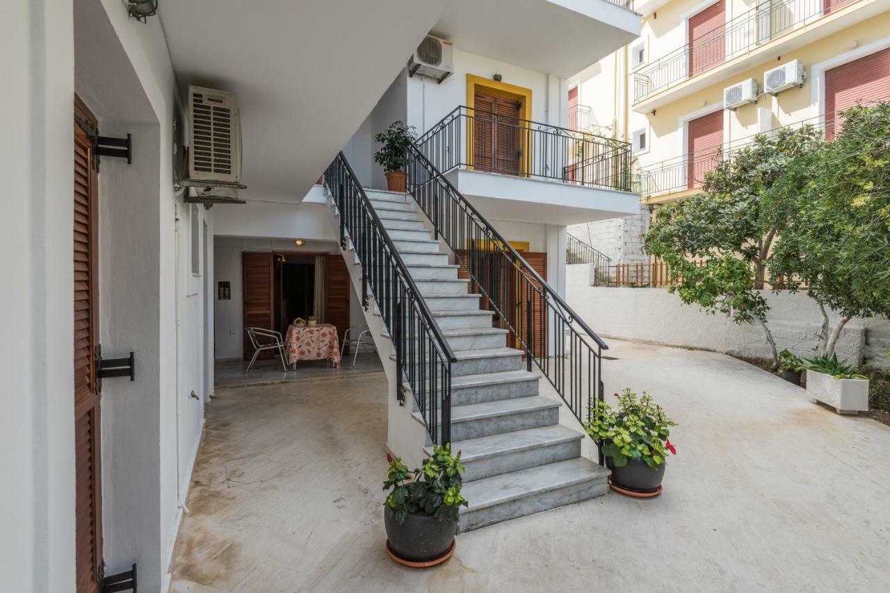 Areti Apartments ポロス エクステリア 写真