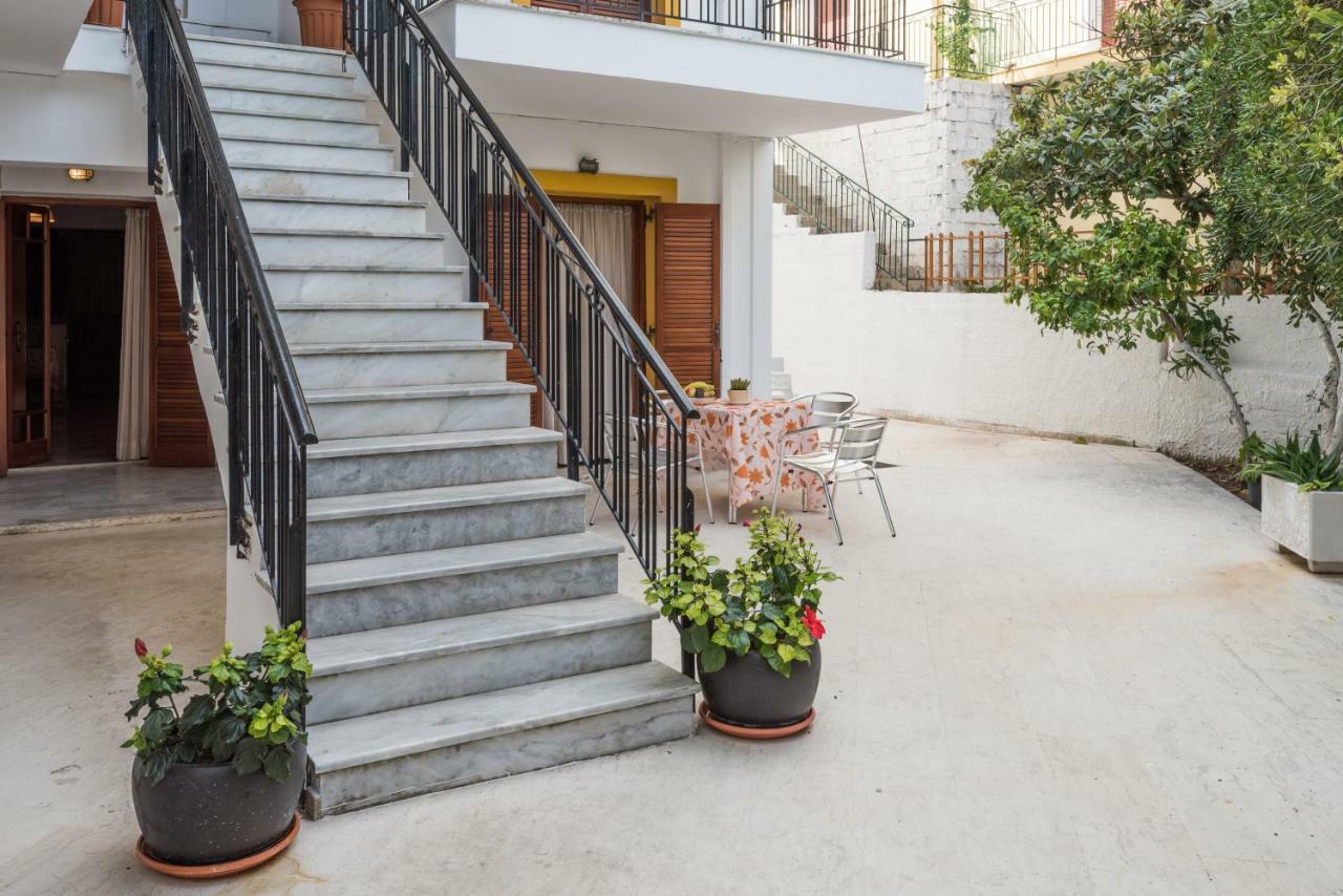 Areti Apartments ポロス エクステリア 写真